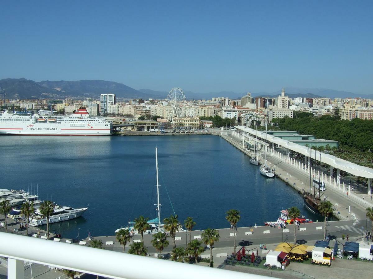 Malagueta Mar Apartment Malaga Exterior photo